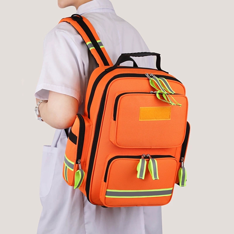 Car emergency kit, first aid b - First Aid Bag Kit recensie en prijs